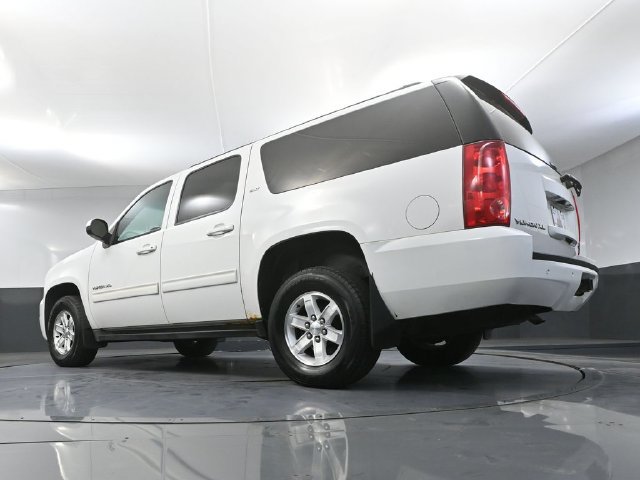 Used 2013 GMC Yukon XL SLT AWD/4WD image 43