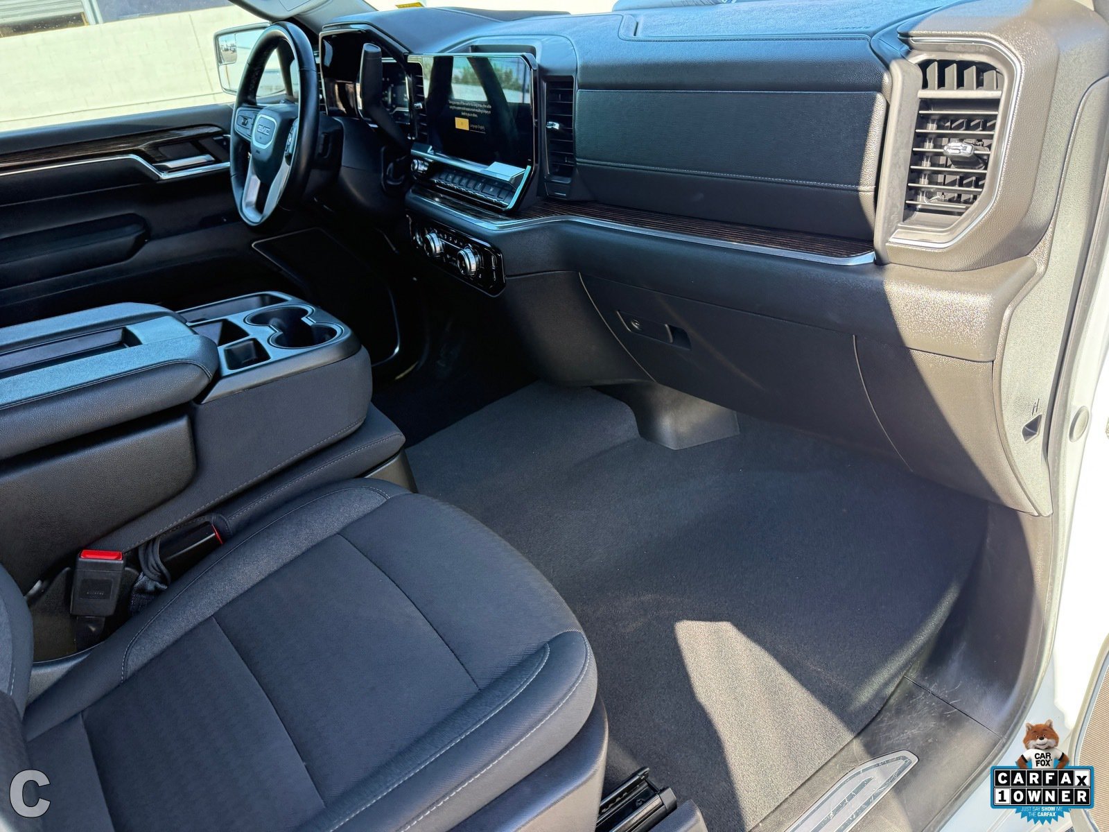 Used 2024 GMC Sierra 1500 SLE AWD/4WD image 11
