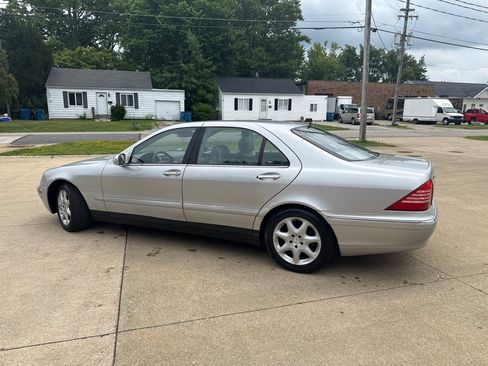Used 2004 Mercedes-Benz S 500 4MATIC image 5