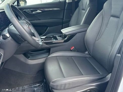 Used 2025 Buick Envision Preferred AWD/4WD image 35