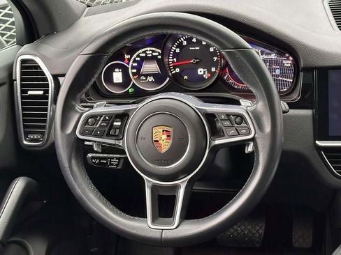 Used 2023 Porsche Cayenne Base image 22
