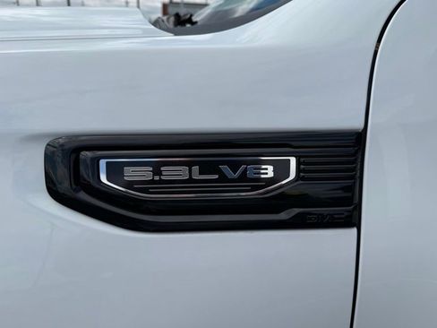 Used 2024 GMC Sierra 1500 Elevation image 15