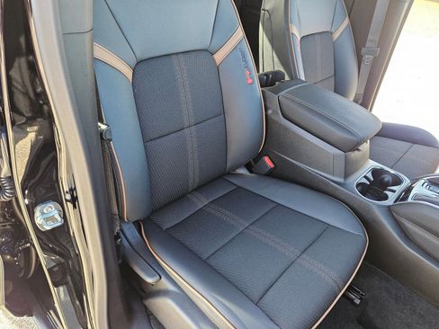 New 2026 GMC Canyon AT4 image 28