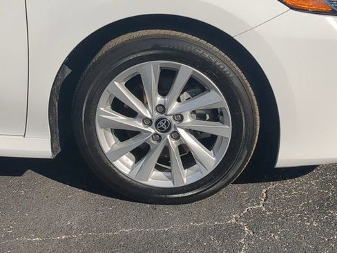 Used 2024 Toyota Camry LE image 11