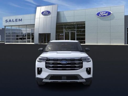 New 2026 Ford Explorer Active w/ Active Comfort Package image 7