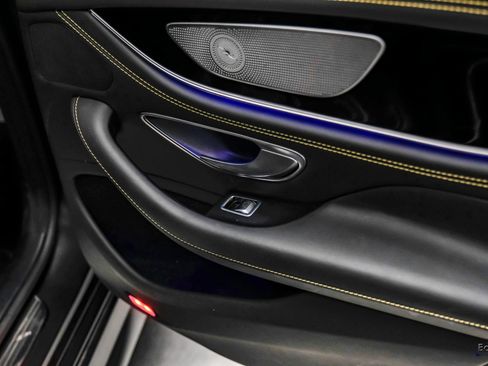 Used 2022 Mercedes-Benz AMG GT 53 image 96