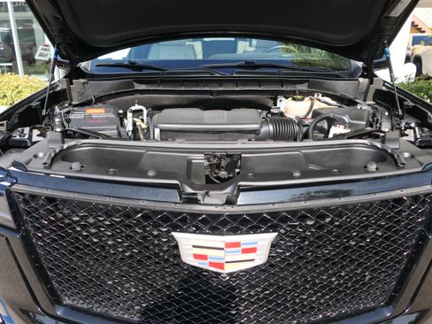 Used 2023 Cadillac Escalade Sport AWD/4WD image 30