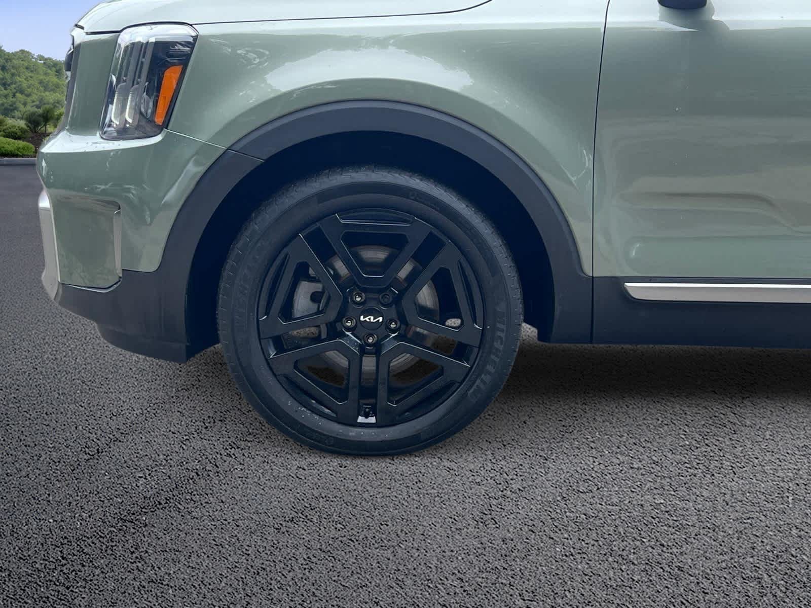Used 2023 Kia Telluride EX X-Line AWD/4WD image 11