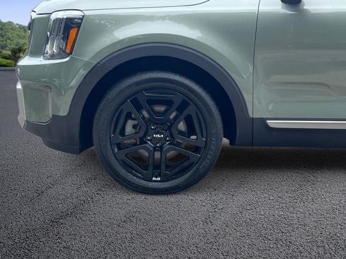 Used 2023 Kia Telluride EX X-Line AWD/4WD image 11