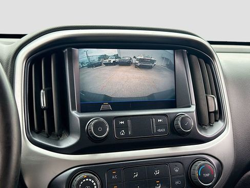 Used 2022 Chevrolet Colorado LT w/ Fleet Safety Package RWD image 27