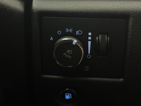 Used 2019 Jeep Grand Cherokee High Altitude image 24