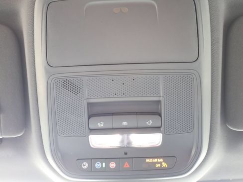 New 2026 Chevrolet Equinox LT w/ Convenience Package II AWD/4WD image 29