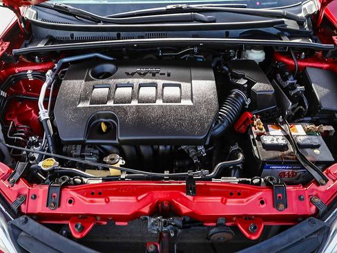 Used 2014 Toyota Corolla LE image 26