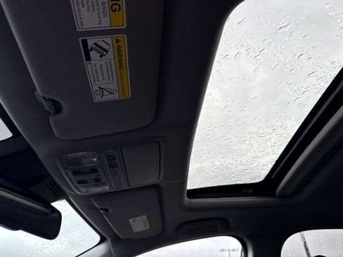 Used 2021 Honda CR-V Touring image 16