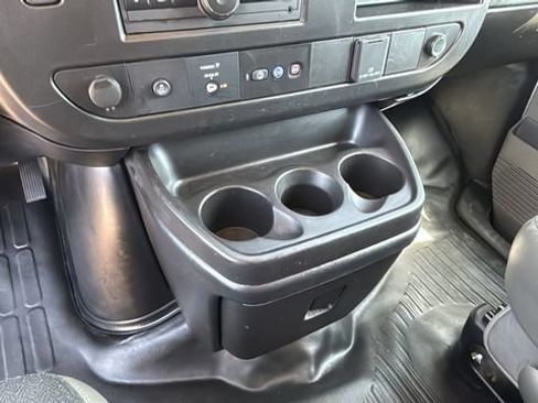 Used 2024 Chevrolet Express 2500 w/ Driver Convenience Package RWD image 20
