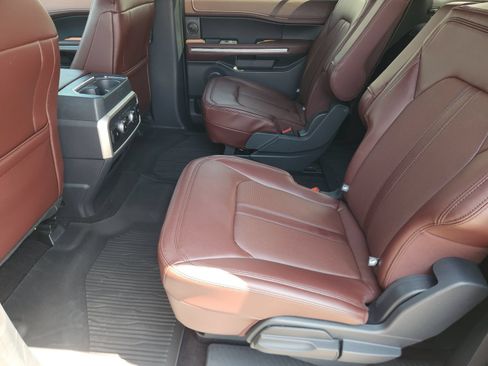 Used 2023 Ford Expedition Max Limited RWD image 33