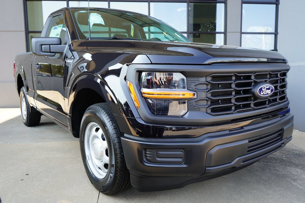 New 2026 Ford F150 XL RWD image 3