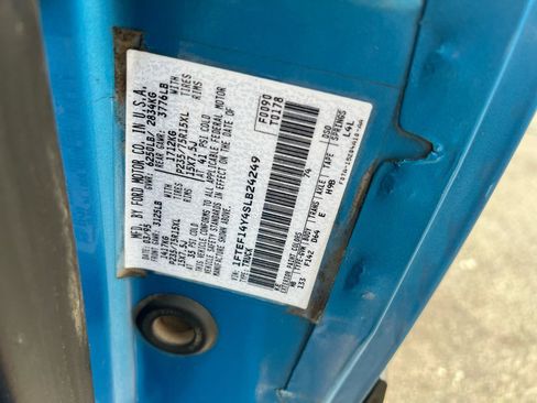 Used 1995 Ford F150 4x4 Regular Cab image 11