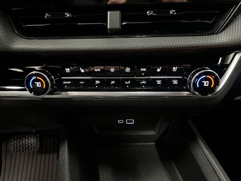 New 2026 Chevrolet Equinox RS image 25