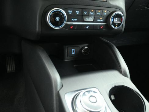 Certified 2020 Ford Escape SEL AWD/4WD image 16
