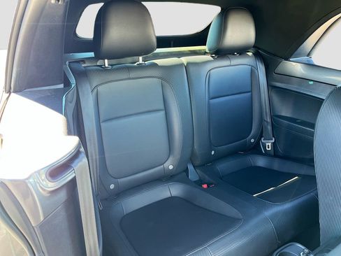 Used 2018 Volkswagen Beetle 2.0T S image 25