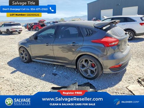 Used 2016 Ford Focus ST w/ Equipment Group 402A FWD image 3