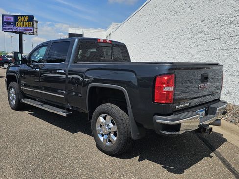 Used 2018 GMC Sierra 3500 SLT w/ Duramax Plus Package AWD/4WD image 5