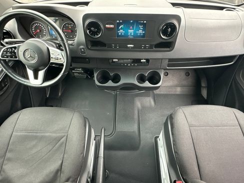 Certified 2021 Mercedes-Benz Sprinter 3500 image 12