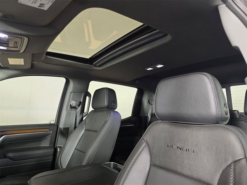 Used 2025 GMC Sierra 1500 Denali w/ Denali Reserve Package image 23