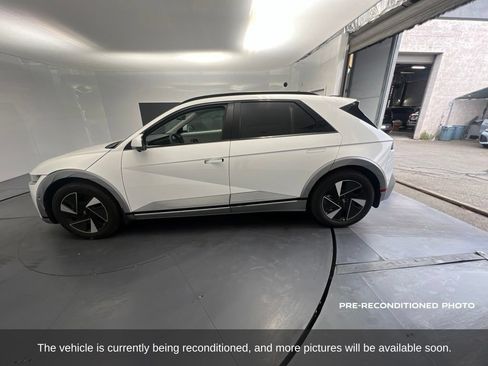 Used 2025 Hyundai Ioniq 5 Limited RWD image 2