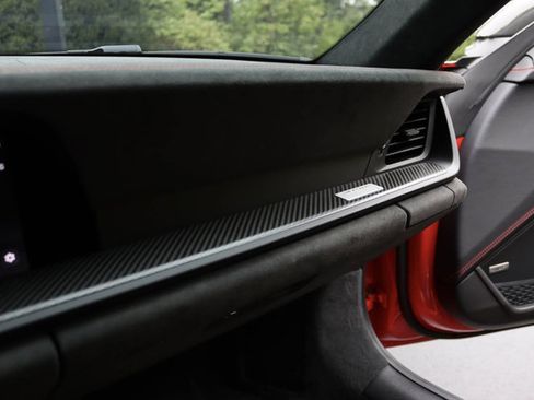 Used 2026 Porsche 911 GT3 RWD image 20