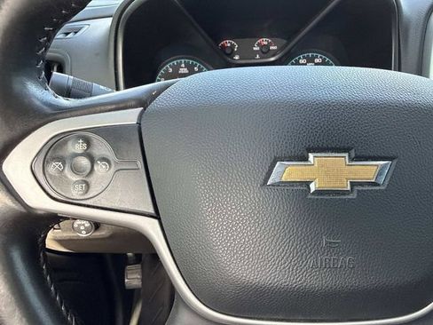Used 2021 Chevrolet Colorado LT w/ LT Convenience Package RWD image 15