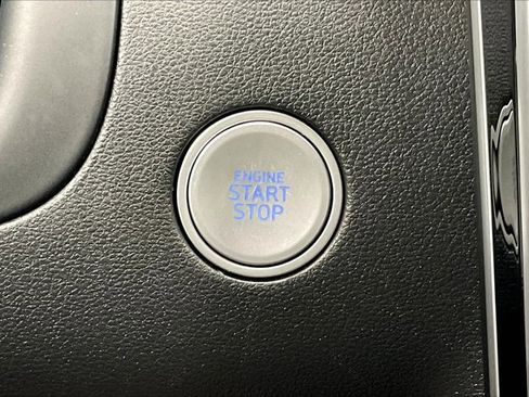 Used 2024 Hyundai Tucson Limited image 36