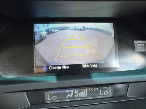 Used 2015 Acura ILX w/ Premium Package FWD image 30