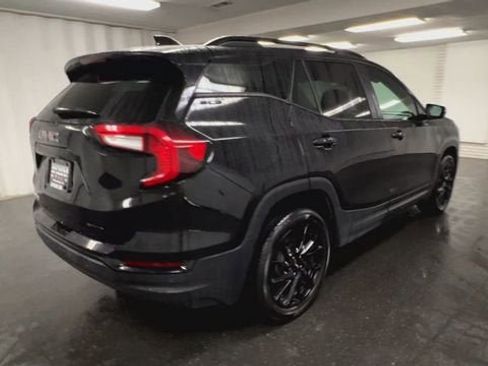 Certified 2023 GMC Terrain SLE w/ Driver Convenience Package image 8