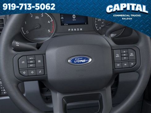 New 2025 Ford F550 4x4 SuperCab Super Duty image 12