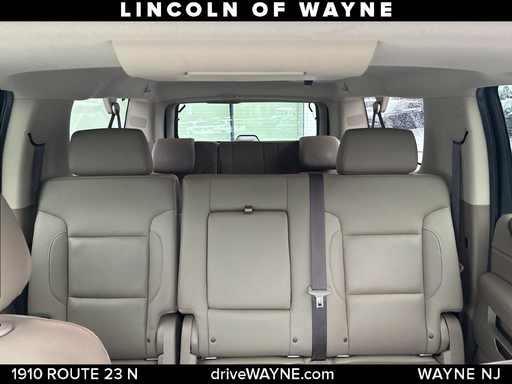 Used 2019 GMC Yukon XL SLT w/ Premium Edition AWD/4WD image 15