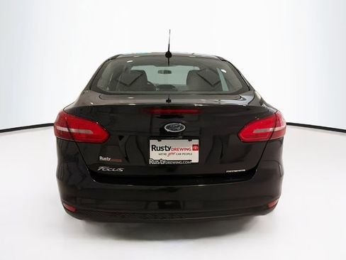 Used 2015 Ford Focus S image 5