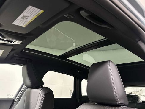 New 2026 BMW X1 xDrive28i w/ Convenience Package image 18