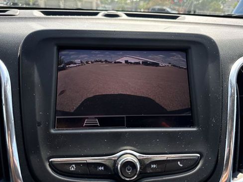 Used 2024 Chevrolet Equinox LS w/ LS Convenience Package AWD/4WD image 53