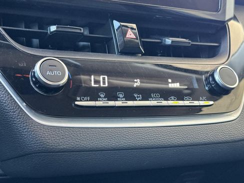 Used 2023 Toyota Corolla LE FWD image 24