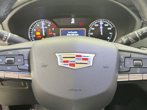 Used 2020 Cadillac XT4 Premium Luxury image 25