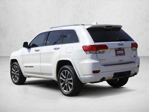 Used 2017 Jeep Grand Cherokee Overland image 7