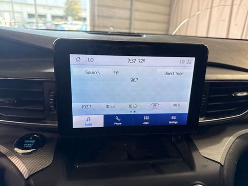 Used 2020 Ford Explorer XLT w/ Equipment Group 202A AWD/4WD image 24