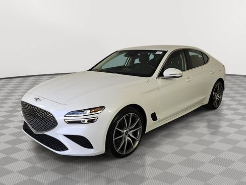 Used 2023 Genesis G70 2.0T AWD/4WD image 4