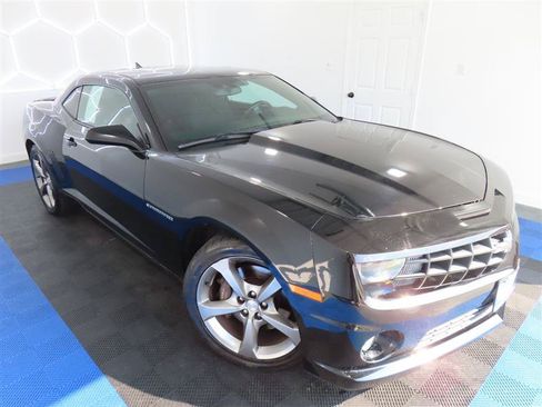 Used 2013 Chevrolet Camaro SS w/ RS Package RWD image 5