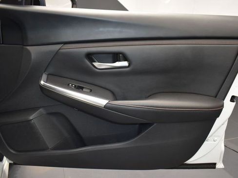 Used 2024 Nissan Sentra SR image 13