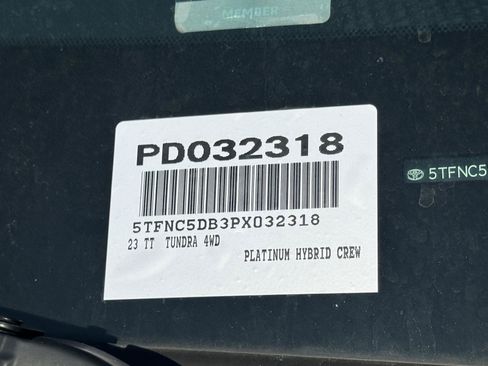 Used 2023 Toyota Tundra Platinum AWD/4WD image 14