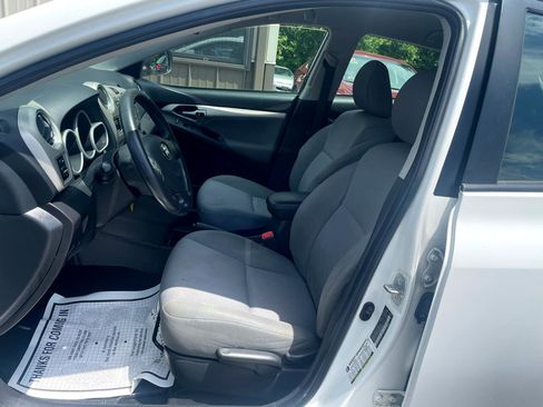 Used 2009 Toyota Matrix S image 11