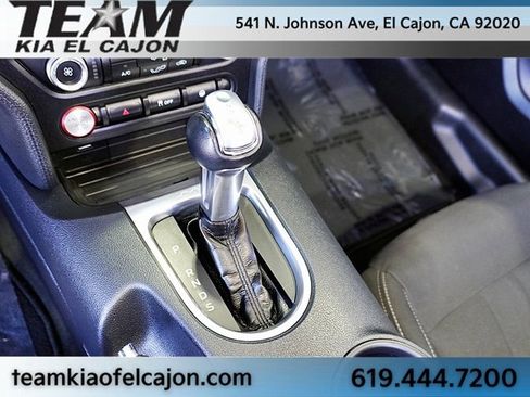 Used 2022 Ford Mustang Convertible image 29